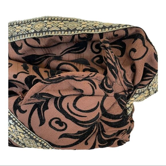 ORIGINAL BALINESE BATIK HEADDRESS - Picture 6 of 8